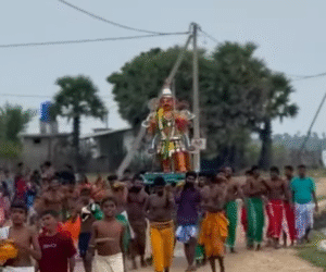 முருகன் கோவில் சூரன் தலை காட்டுதல் – 26-10-2025